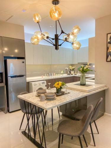 Apartamento Suasana Suite By Nest Home