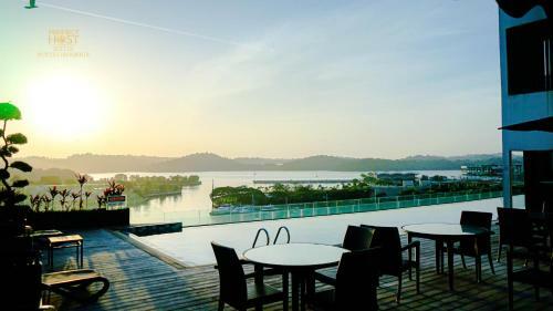 Apartamento Ph Suites At Puteri Harbour