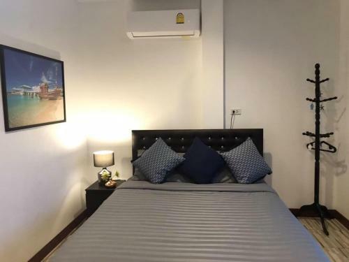 Hotel Neutron Bungalow