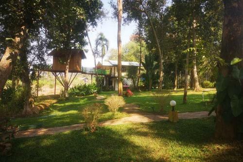 ?natural Wooden House With Beautiful View.