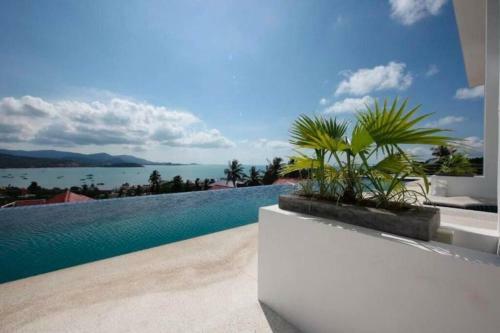 Apartamento 3 Bedroom Penthouse With Ocean Views