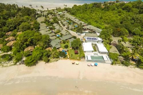 4 Bedroom 5 Palms Villa - 20 Seconds Walk To Beach
