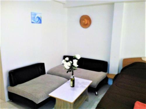 Apartamento Hin Nam Sai Suay Condominium