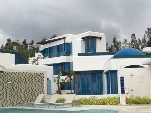 3br Beachfront Jacuzzi Villa@the Crest Santora Hua Hin By Triple B