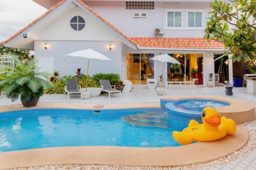 ???????????????? ?????? Art Gallery Pool Villa