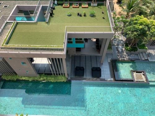 Apartamento Baan Kun Koey Condominium