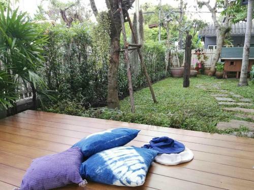 Bed & Breakfast 18 In Town Homestay