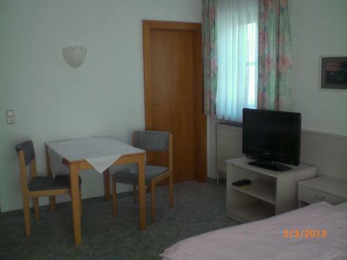 Hostal Haus Confido