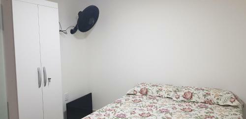 Apartamento Village Dos P�ssaros, Enseada Azul, Bacutia