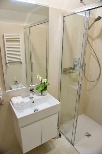 Casa Romano Suites