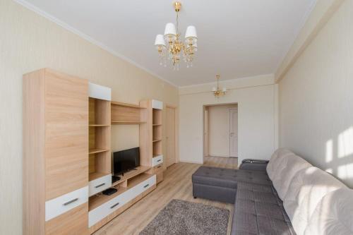 Apartments On Kazybek By 125/1 Floor 6