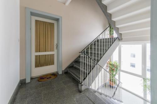 Private Apartment South City Best (1912)