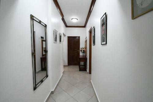 Spacious 3 Bedroom Fully Furnished Apartment