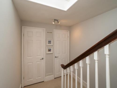 Pass The Keys Spacious 3 Bed Apartment In Prime Central Location