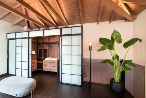 The New Era Luxury Living
