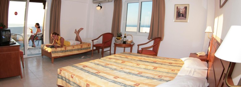 Hotel Semiramis Village