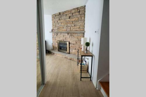 Apartamento Cottage With River Front & Minutes Away From Beach