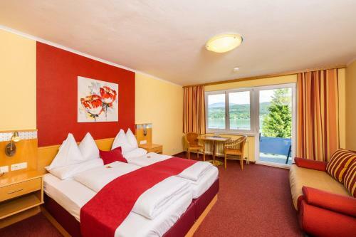 Strandhotel Schabus
