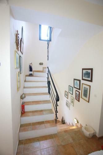 Captain's Countryside Villa For Up To 9 Visitors