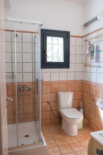 Captain's Countryside Villa For Up To 9 Visitors