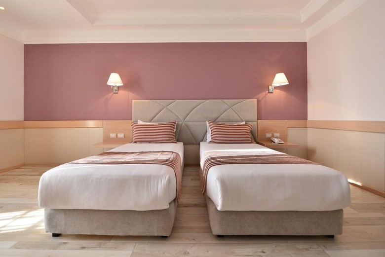 Te Stela Hotel