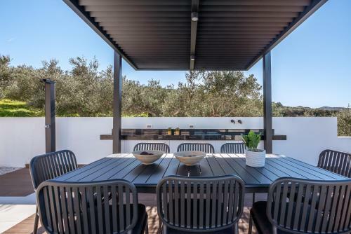 Villas Phos And Kallos