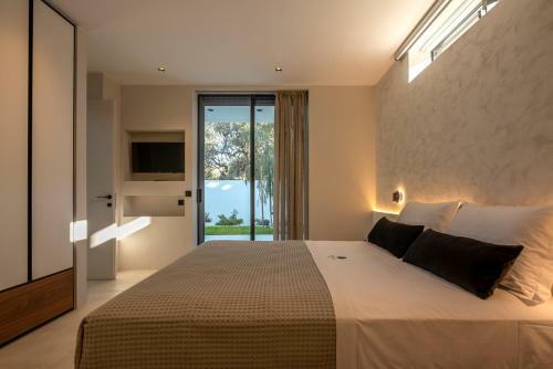 Villas Phos And Kallos