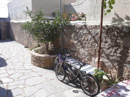 Koutouloufari Cosy Cretan Cottage