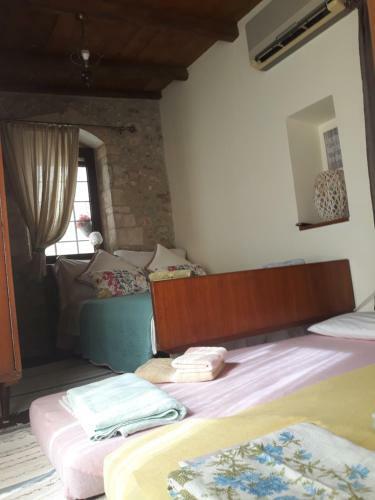 Koutouloufari Cosy Cretan Cottage