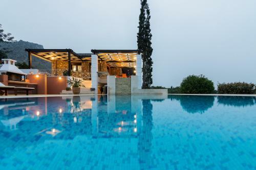 Apartamento Erondas Villa With Shared Pool In Koutouloufari