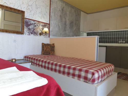 Hostal Room In Studio - It Is So Quiet And Peaceful And Very Relaxing