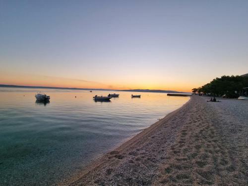 Apartamento Sea View Apt Bratu? Makarska Rivijera