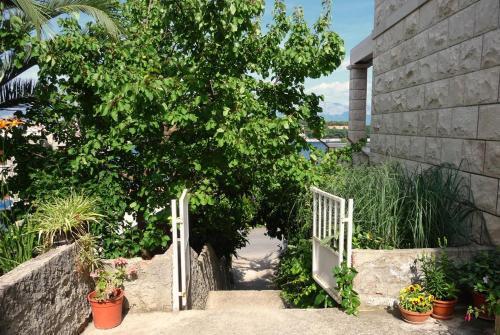 Apartments By The Sea Puntinak, Brac - 736