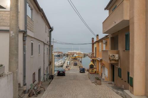 Luxury Apartment Niko , 5 Meters From The Beach