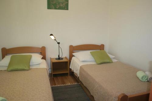 Apartments With A Parking Space Privlaka, Zadar - 12957