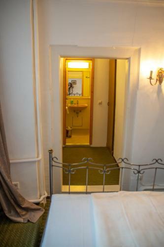 Hotel G�stehaus Am Wei�en Turm
