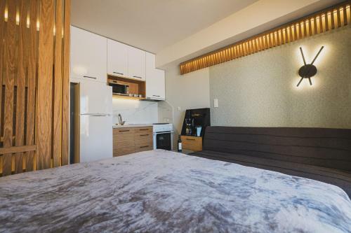 Apartamento Lux City Studio With Balcony, Steps To Old Town