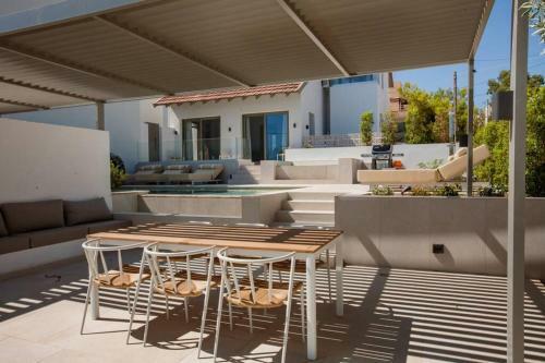 Sea View & Piano By The Pool Villa!