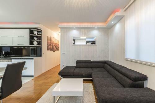 Apartamentos Luxury Suites