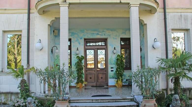 Park Hotel Villa Leon D'oro