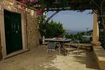 Hotel Chrithoni's Paradise