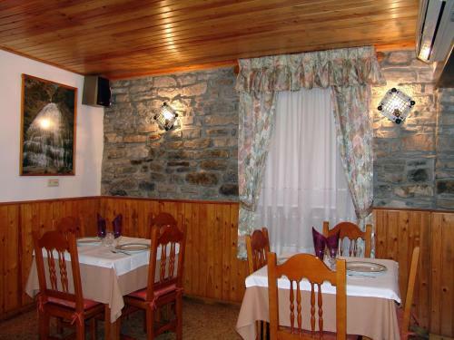 Hostal Pirineos
