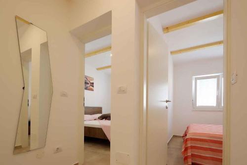 Apartment In Silo - Insel Krk 39710