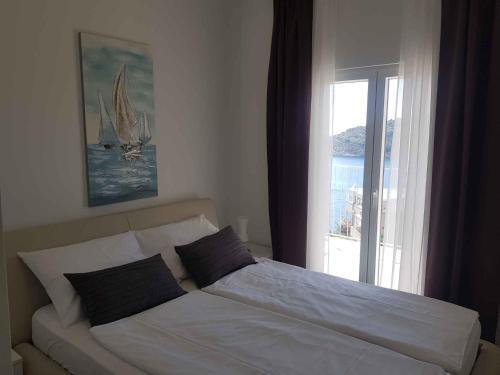 Holiday Home In Rogoznica 39566