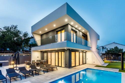 Neue Villa Skyline, Strand Und Zentrumn�he