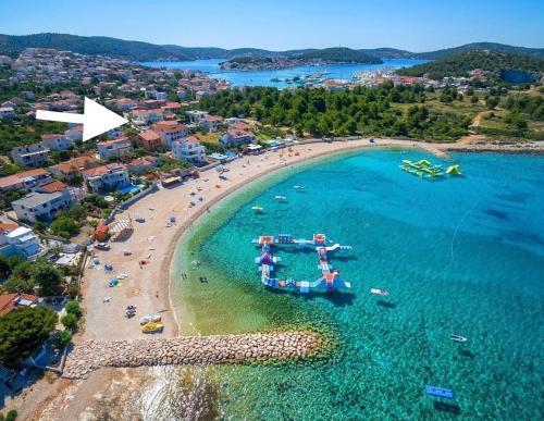 Apartments Kiwi, Rogoznica (croatia)