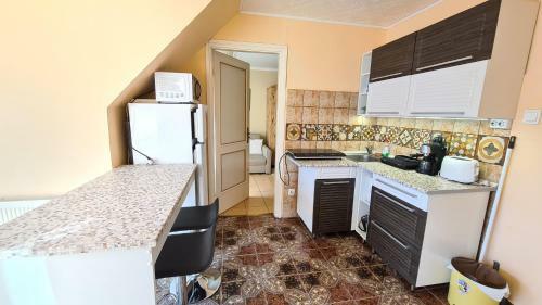 Liget Nyaral�h�z �s Apartman Liget
