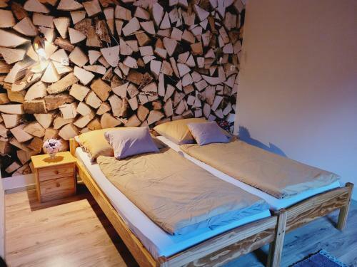 Hostal R�zsalugas Vend�gh�z