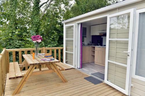 Camping Le Clos De Balleroy