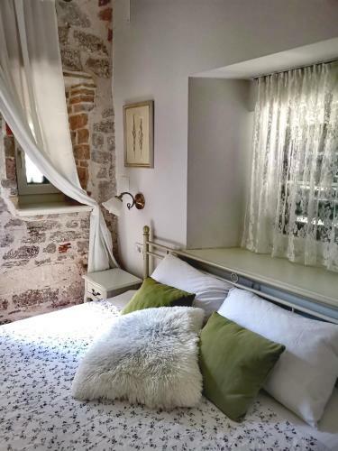 Hostal L&l Rooms Royal